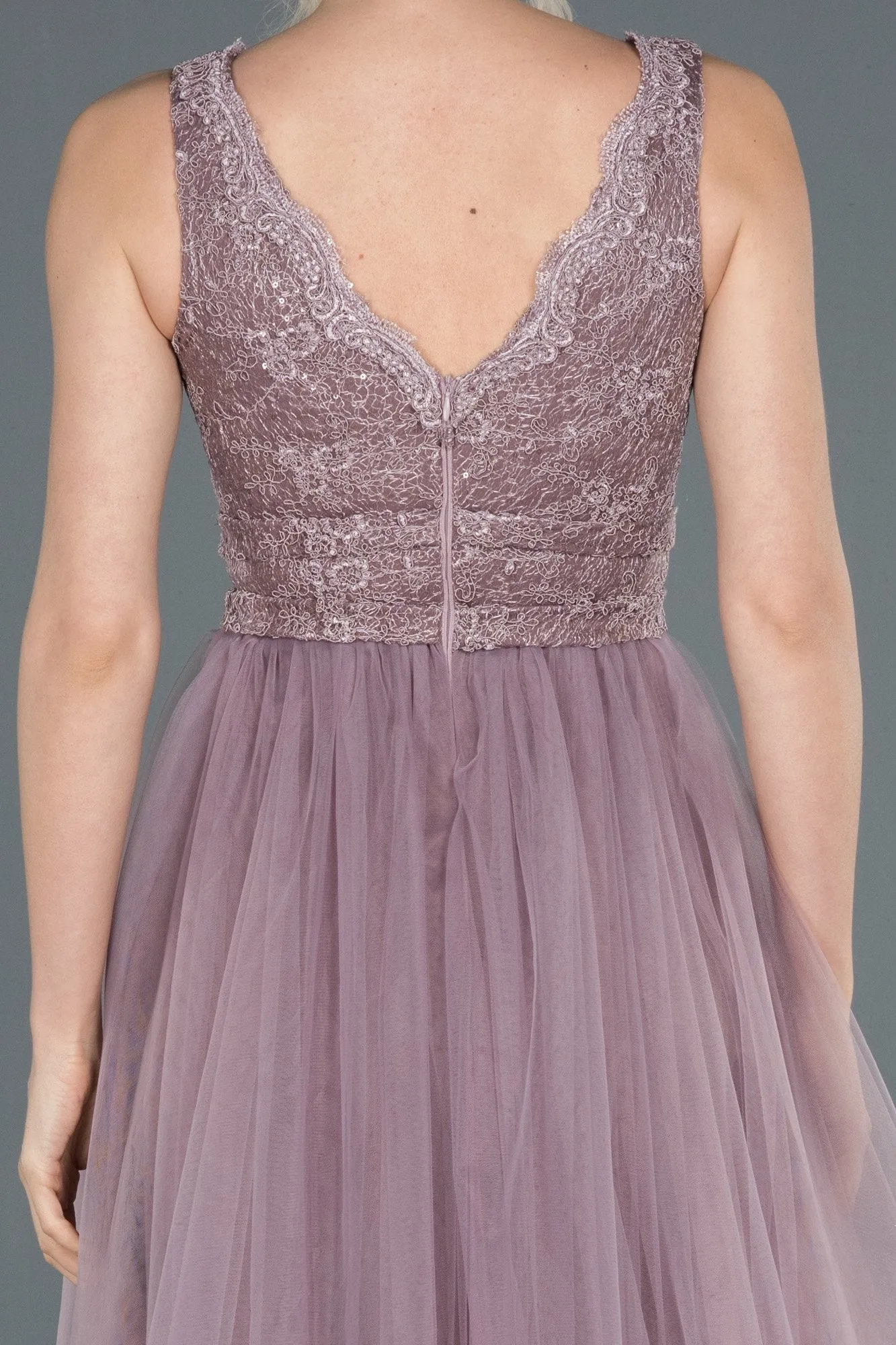 16825 Lavender Rose Short Front Long Back Lace Tulle Princess Dress