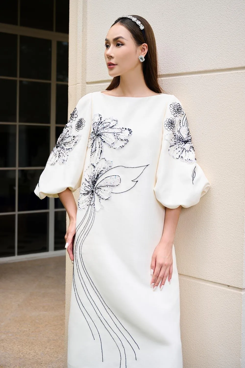Catarina Trapezoid Boat Neck Taffeta Below The Knee Dress