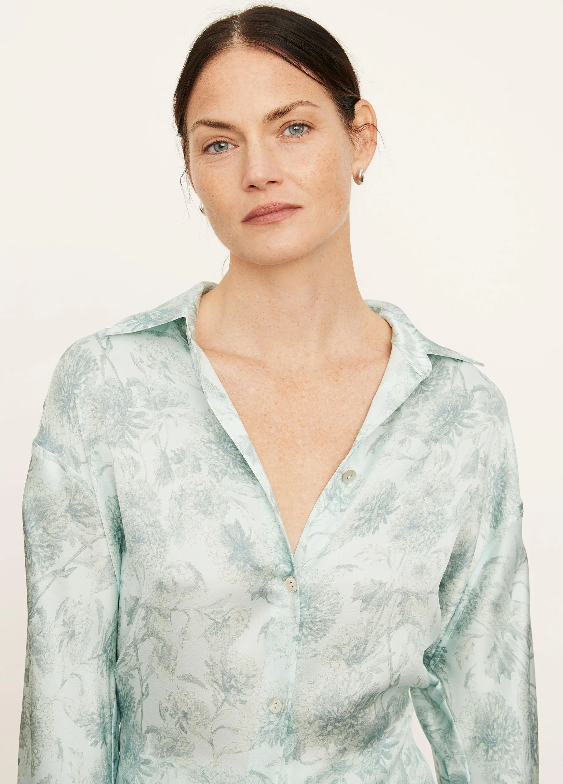 Dahlia Sculpted Long Sleeve Shirt in Mint