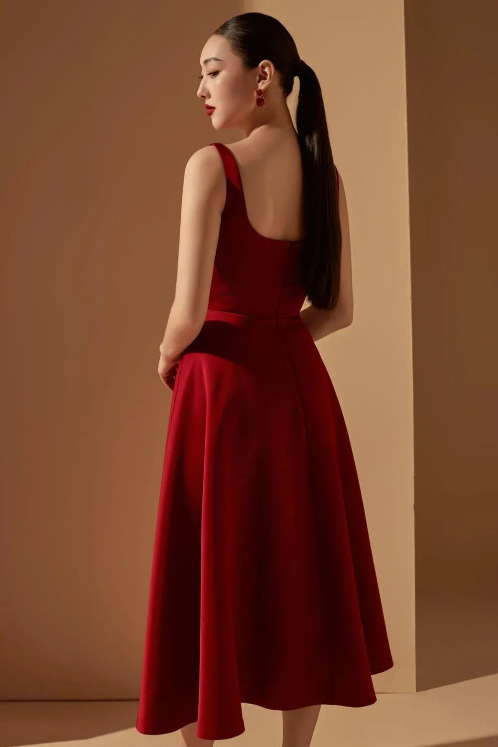 Liliana A-line Square Neck Taffeta Midi Dress