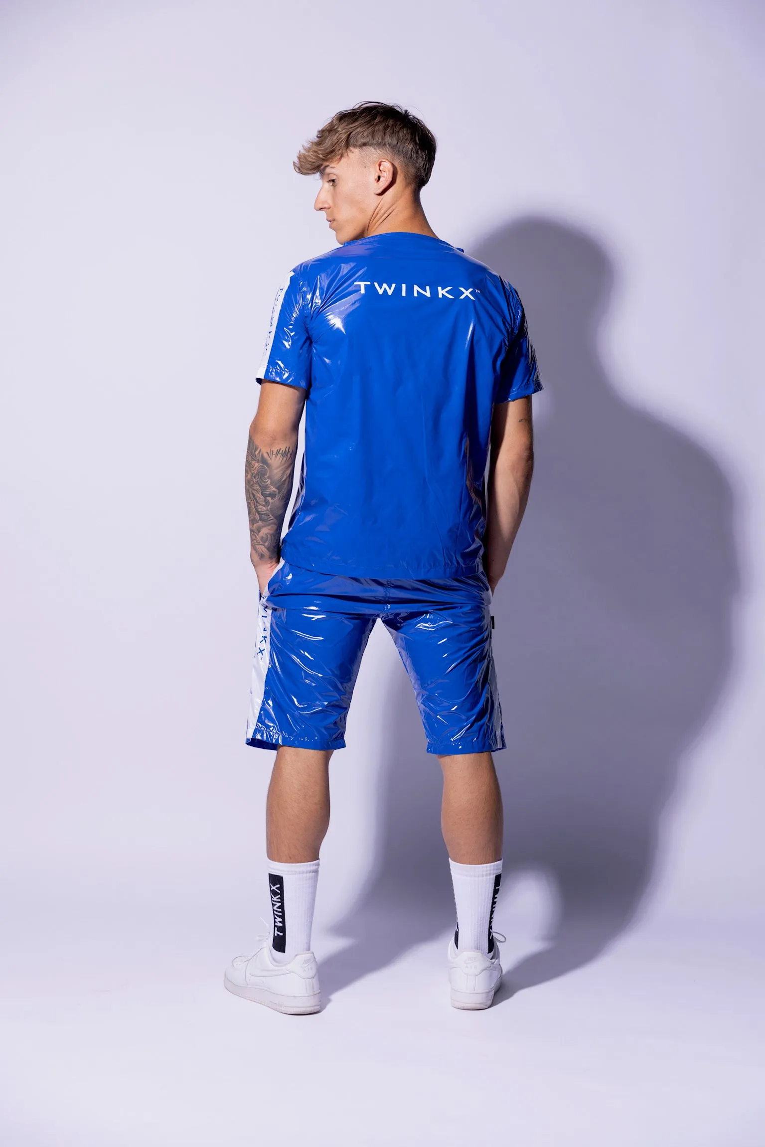 midnight t-shirt I blue 🏄‍♂️ ocean I nylon