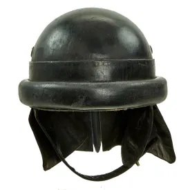 Original Italian WWII Armored Division M35 Tanker Helmet - Complete