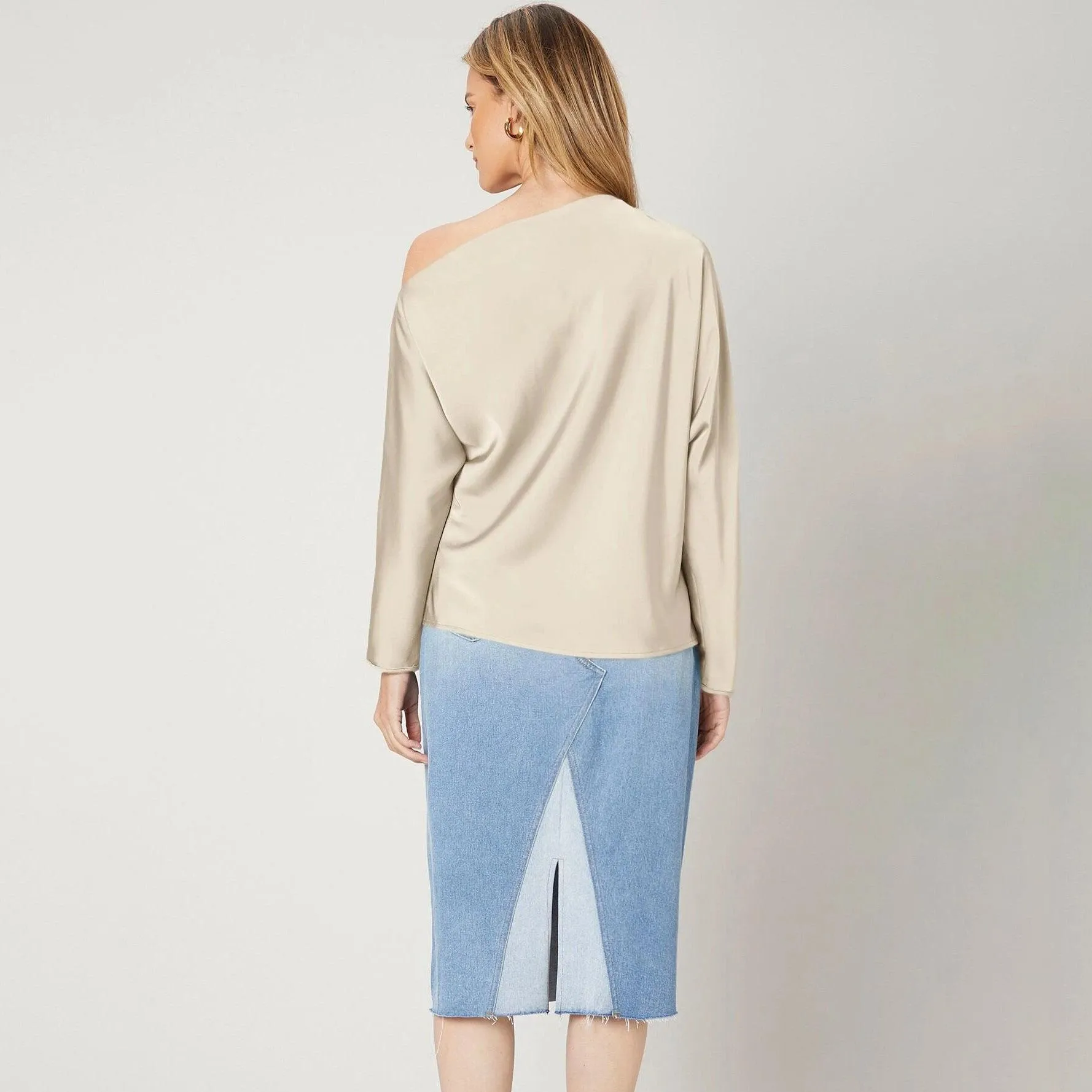 Women's off shoulder Long Sleeve Silk Blouse 100% Mulberry Silk Top Long Sleeves Silk Shirt
